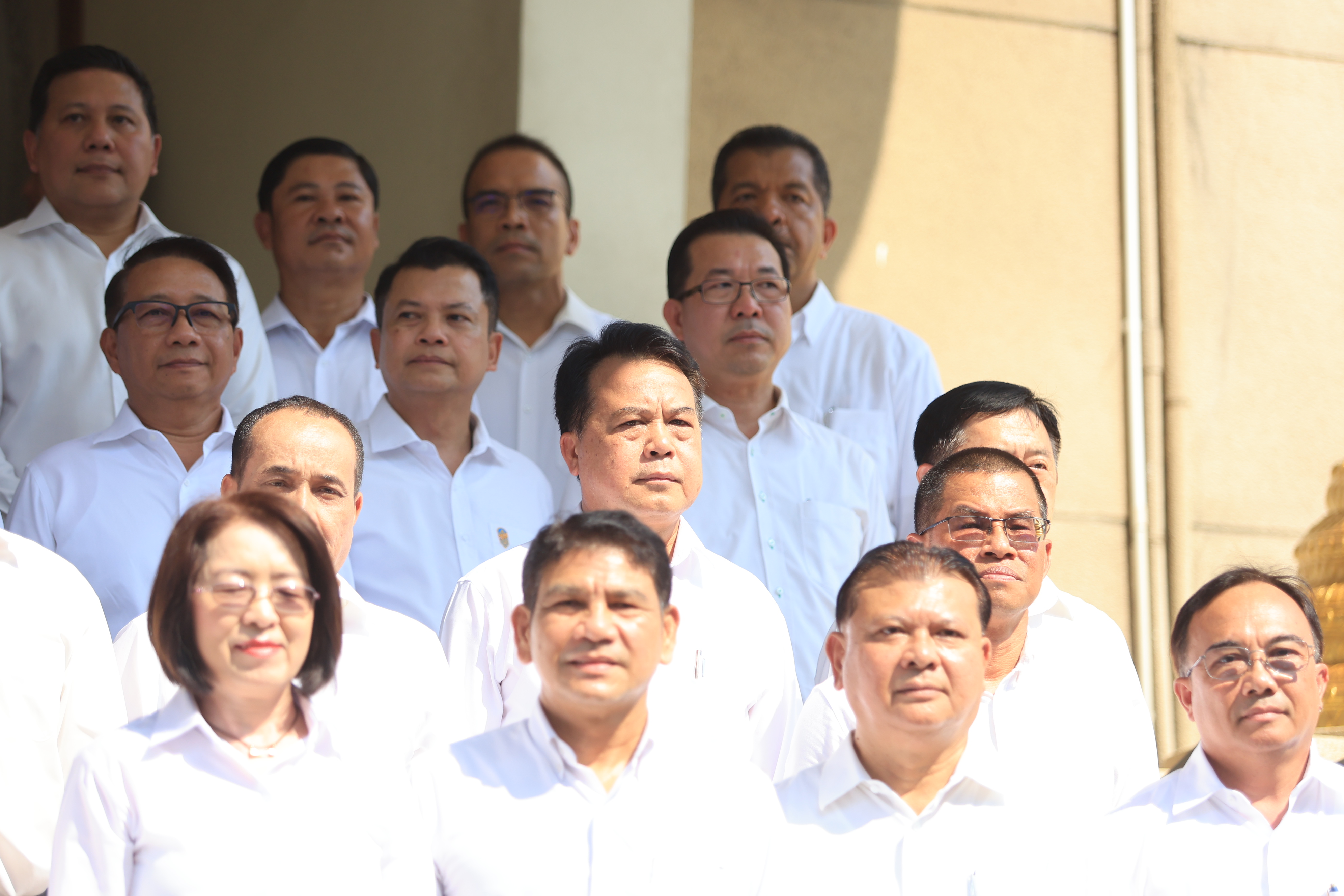 title - คณะผู้บริหาร ส.ป.ก. ร่วมพิธีสักการะสิ่งศักดิ์สิทธิ์ประจำกระทรวงเกษตรและสหกรณ์ ในโอกาสเข้ารับตำแหน่งของรัฐมนตรีว่าการกระทรวงเกษตรและสหกรณ์ และรัฐมนตรีช่วยว่าการกระทรวงเกษตรและสหกรณ์ 